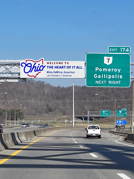 Welcome to Ohio sign