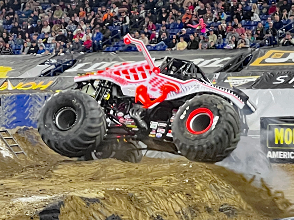 ThunderROARus Monster Truck 