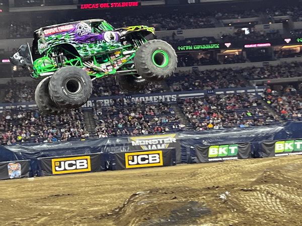 Grave Digger Monster Truck