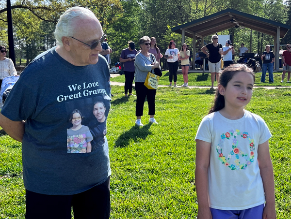 Lee Duquette with his great-granddaughter