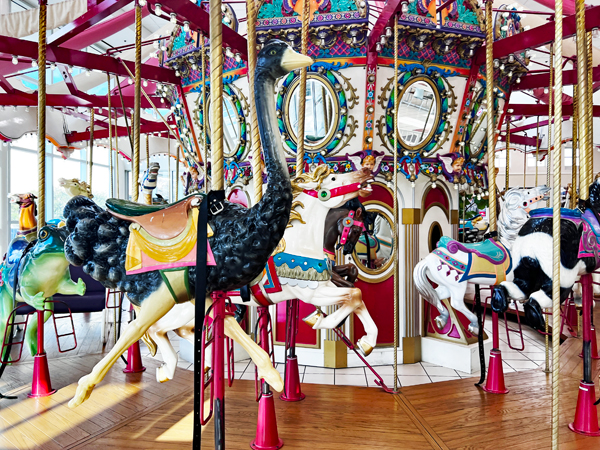 Food Court Carousel