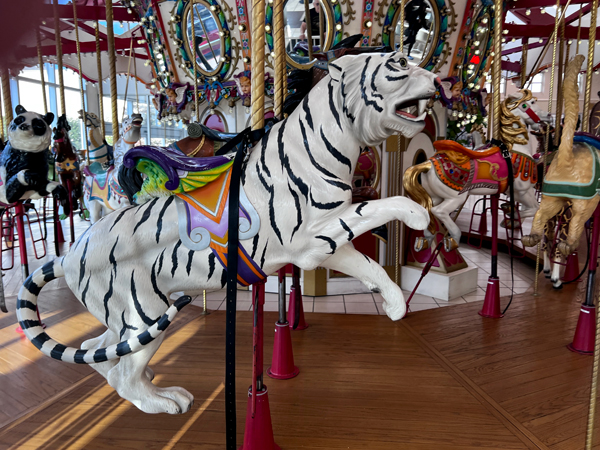 Food Court Carousel