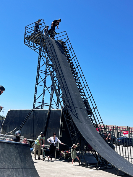 biker ready to perfomr