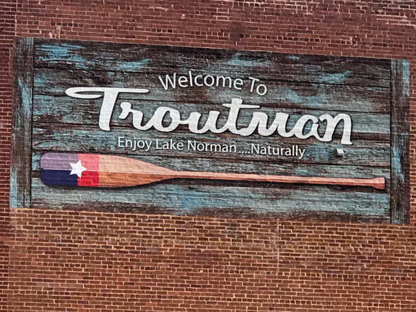 Welcome to Troutman sign
