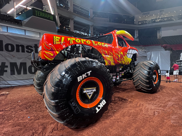 El toro Loco Monster Truck