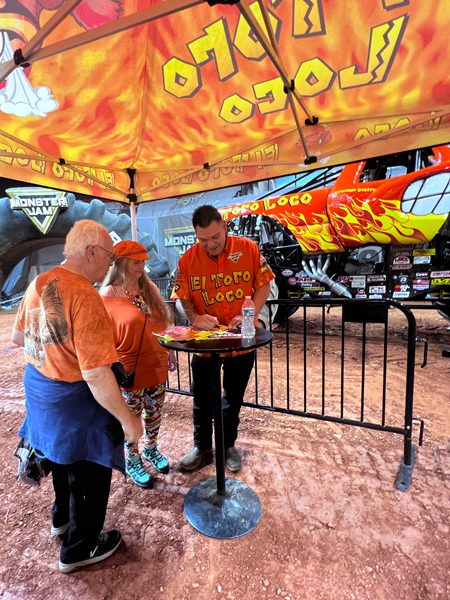 Lee and Karen Duquette getting Armando Castro's signature
