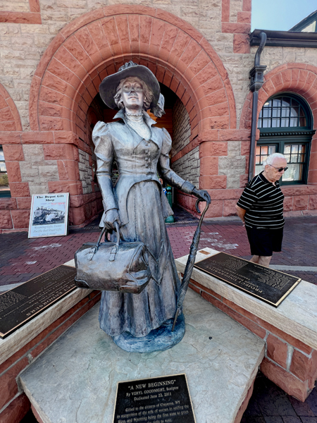 New Beginning sculpture and Lee Duquette