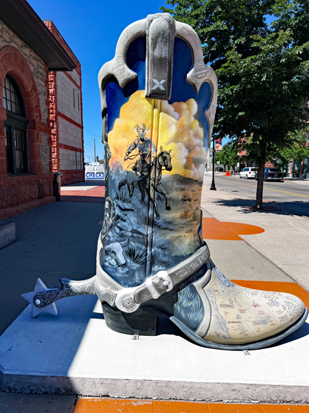 Cheyenne cowboy boot