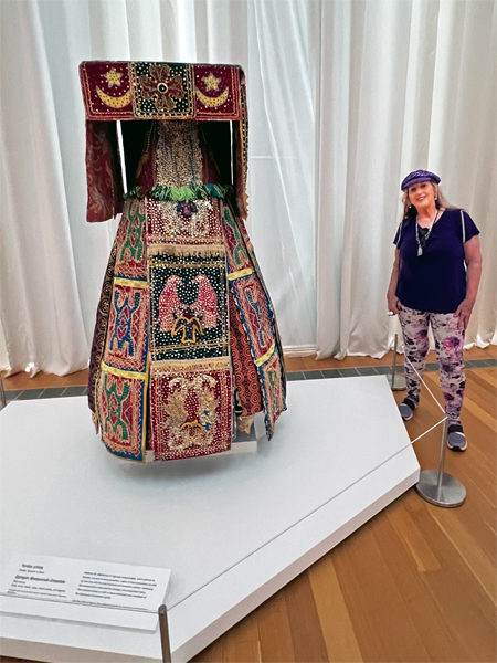 Masquerade Ensamble and Karen Duquette