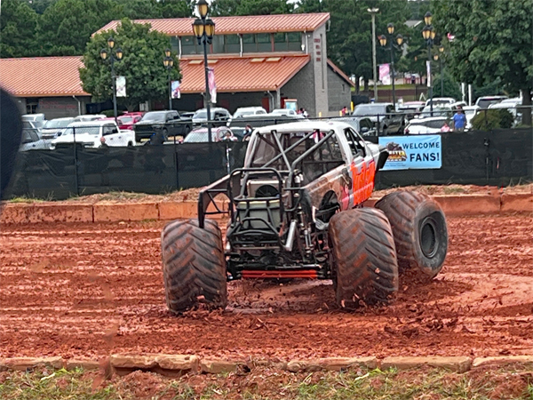 Mason Rife in Outlaw Monser Truck 