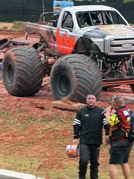 Mason rife in Outlaw Mosnter Truck