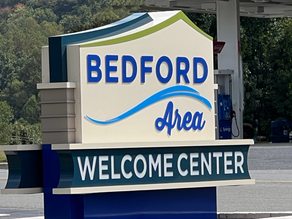 Bedford Areea Welcom Center sign