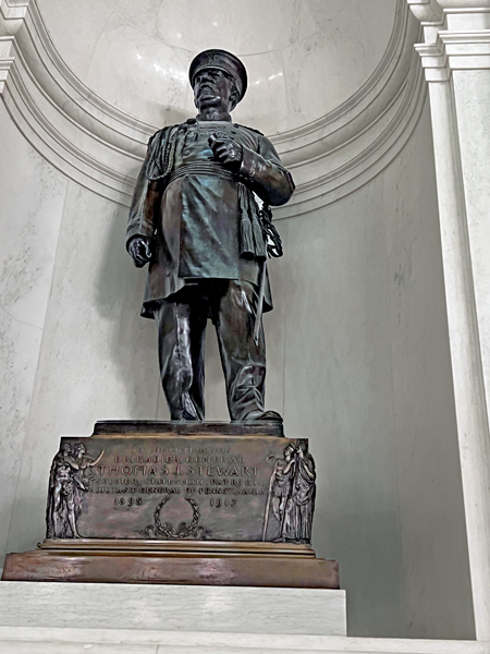 Thomas Stewart statue