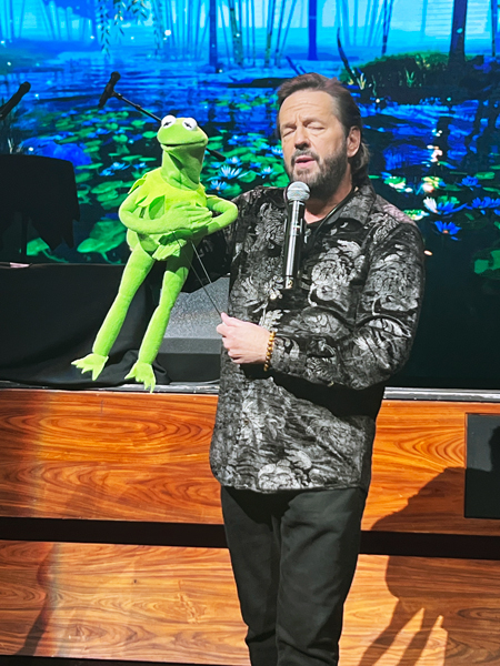 Terry Fator with Kermit the Frog