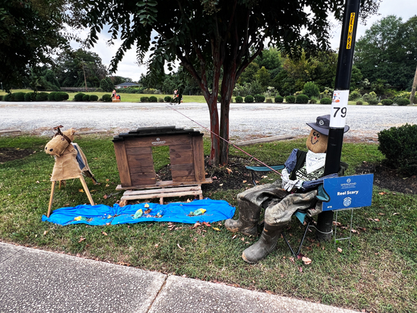 Springmaid Mountain Retreat scarecrows