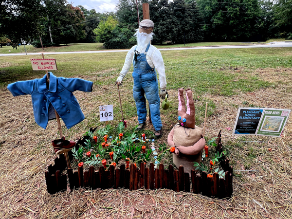 Pleasant Knoll Elementary scarecrow