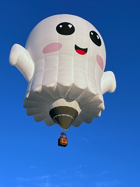 hot air balloon and Pilot John Semier