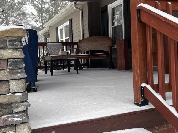 ssnow covered porch