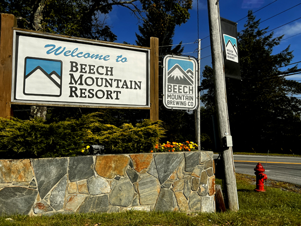 Welcome to Beech Mountain Resort sign