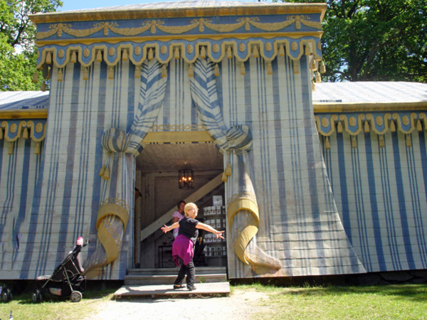 Bitte Svensson at The Guards Tent