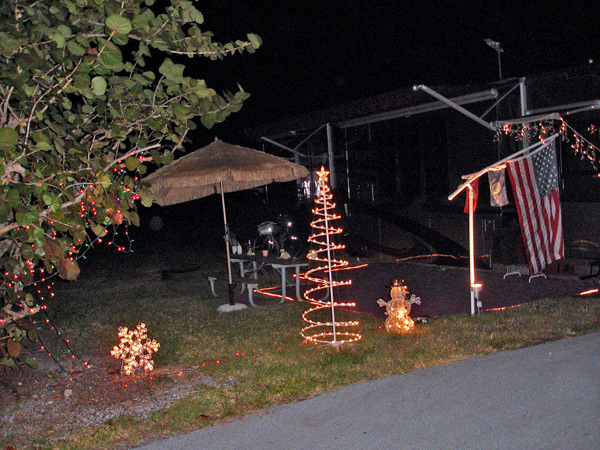Christmas decorations in the two RV Gypsies yard at Markham Park