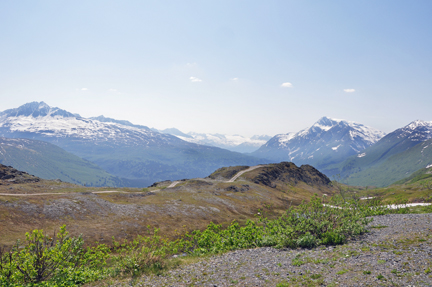 part of the trail at beautiful Thompson Pass