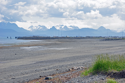 view at low tide from the RV of the two RV Gypsies