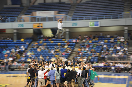 blanket toss