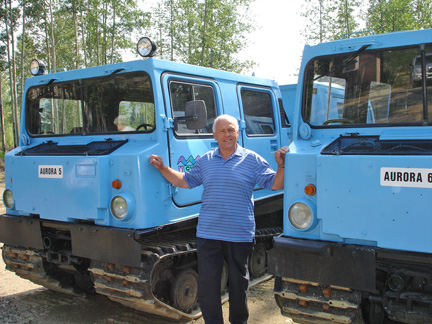 Lee and some snow tractors