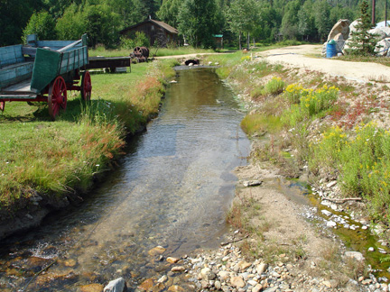 the back area of the soaking area