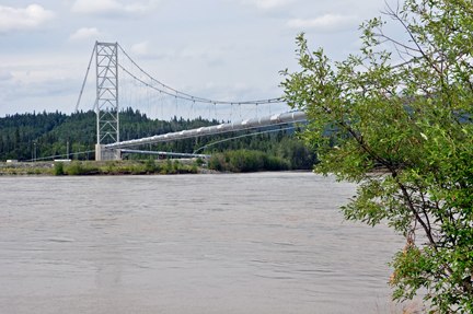 pipeline and Tanana River