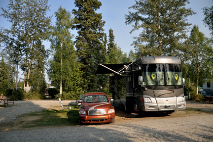 the car and RV of the two RV Gypsies