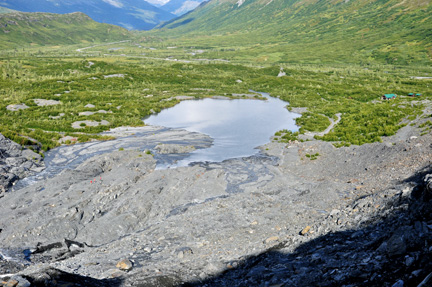 the green spot is the roof of the visitor center
