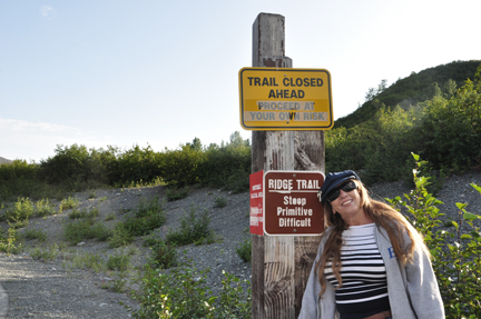 sign: trail closed ahead