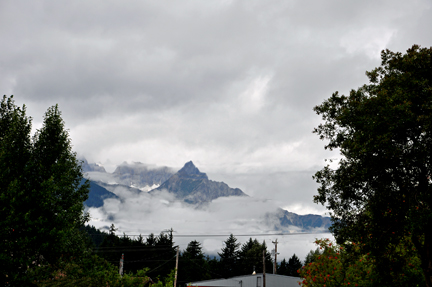 clouds on the mountain