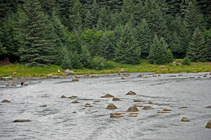 lots of people fishing