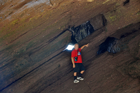 Lee Duquette at Hopewell Rock