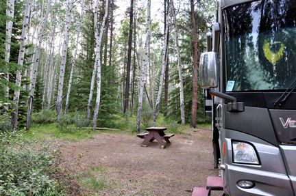 the RV of the two RV Gypsies and picnic table