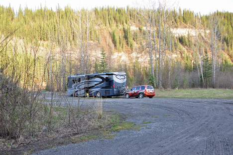 The RV and toad of the two RV Gypsies