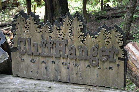 sign - Cliff Hanger area