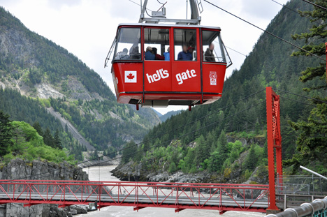 tram over the bridge