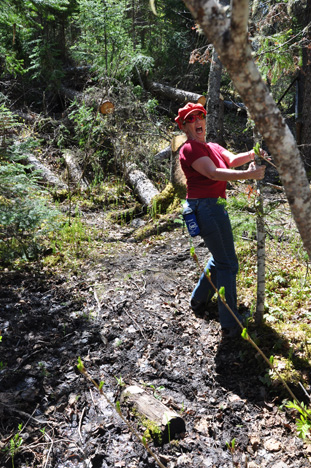 Karen trying to avoid the MUD!