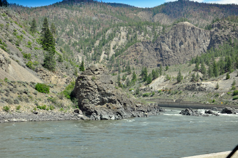 mountains  and river