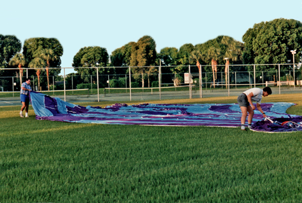 setting up the hot air balloon