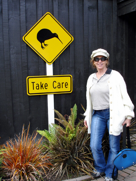 Karen Duquette near a Kiwi sig