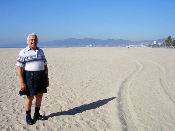 Lee Duquette on Hollywood Beach California in 2006