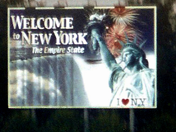 Welcome to New York sign