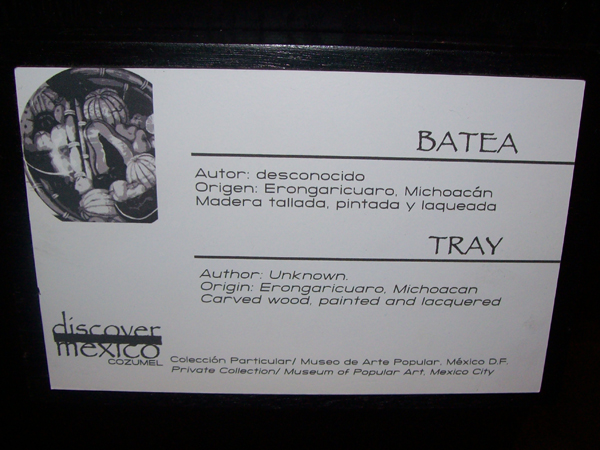 sign about the fruit tray