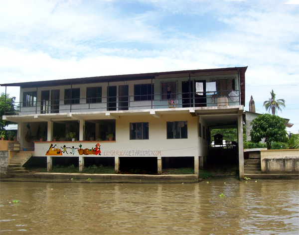 house boats