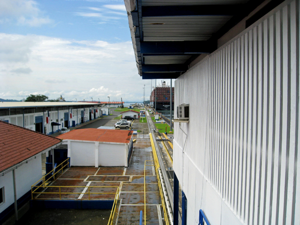 Canal Platform